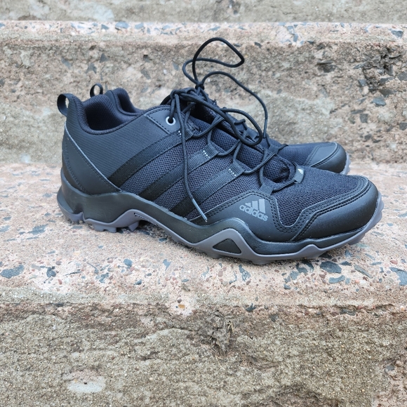 Adidas Trail Shoes - Picture 2 of 6